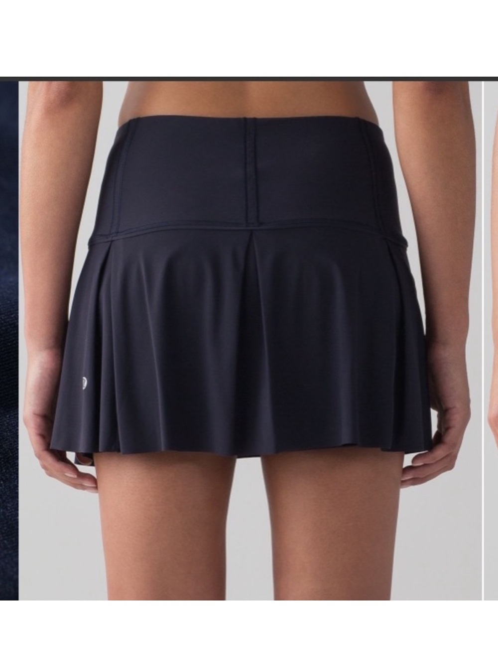 Lululemon sz 6 Lost In Pace Skirt navy blue classic golf tennis tailgate gameday